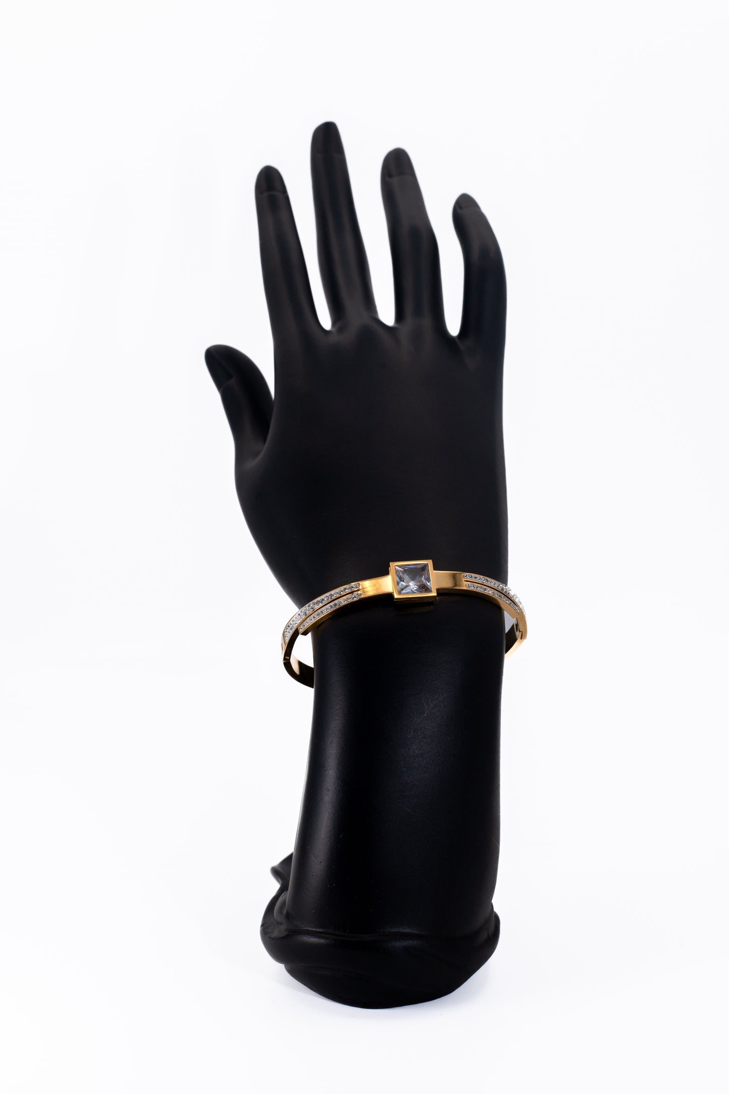 Golden Diamond-Inspired Bracelet