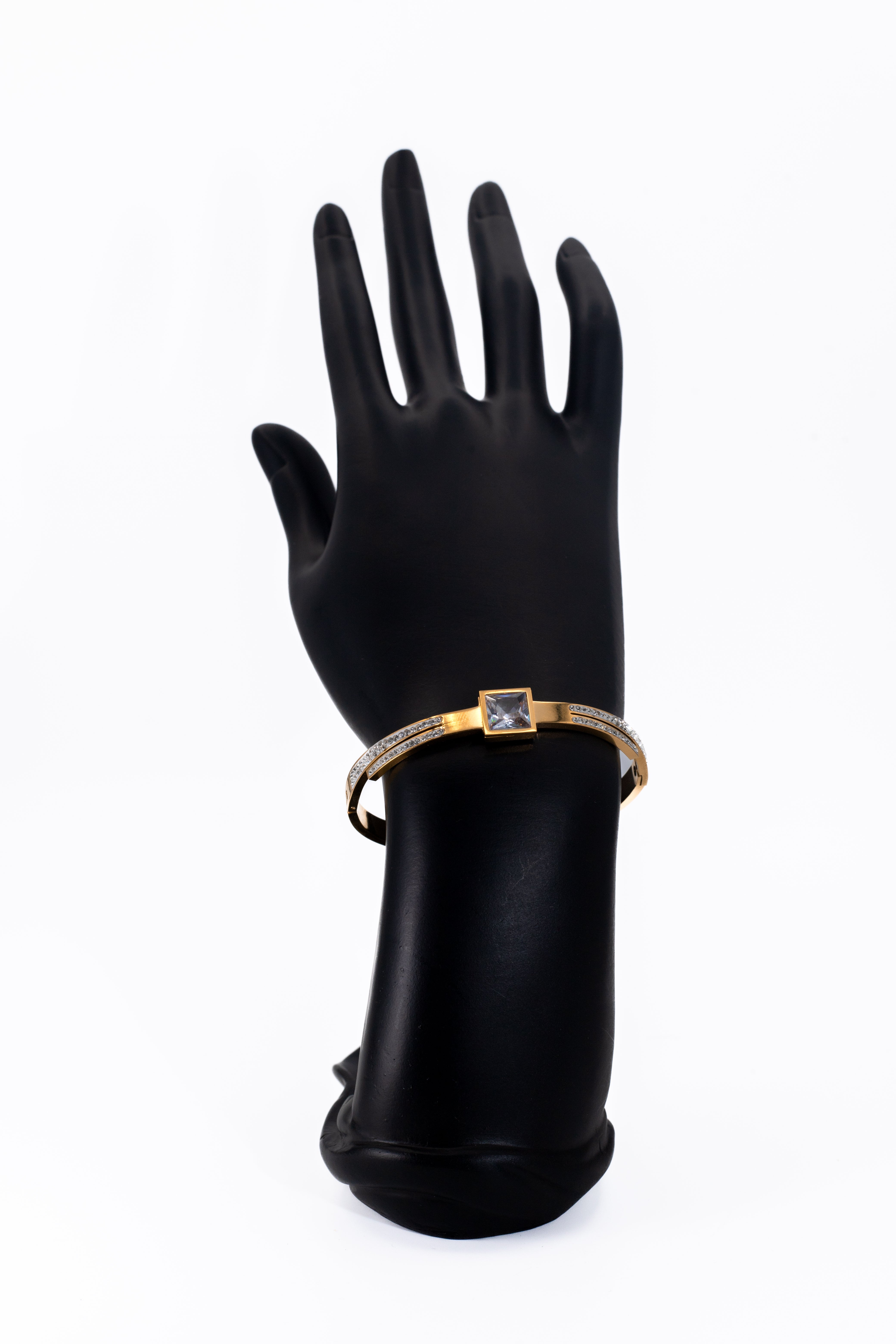 Golden Diamond-Inspired Bracelet