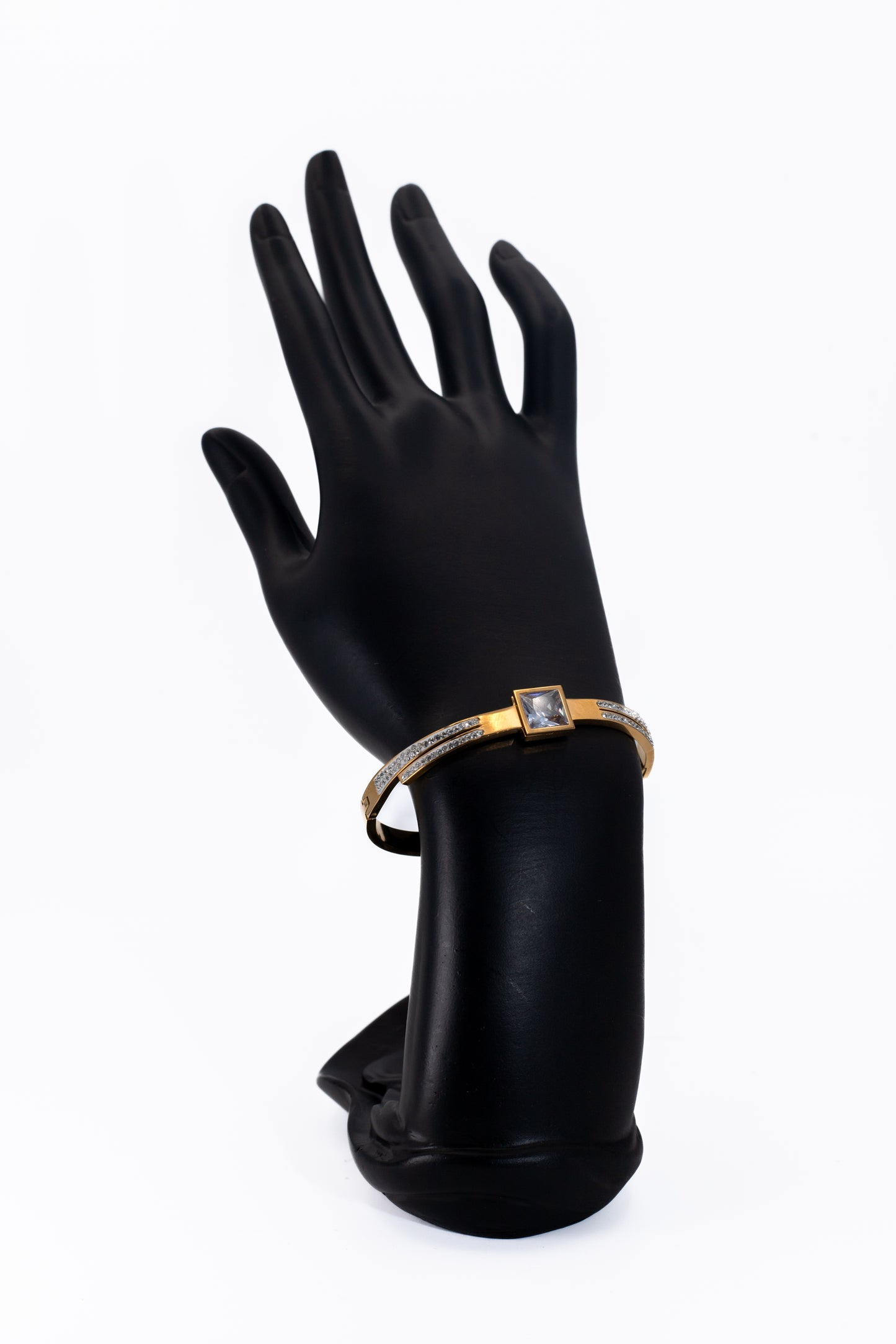 Golden Diamond-Inspired Bracelet