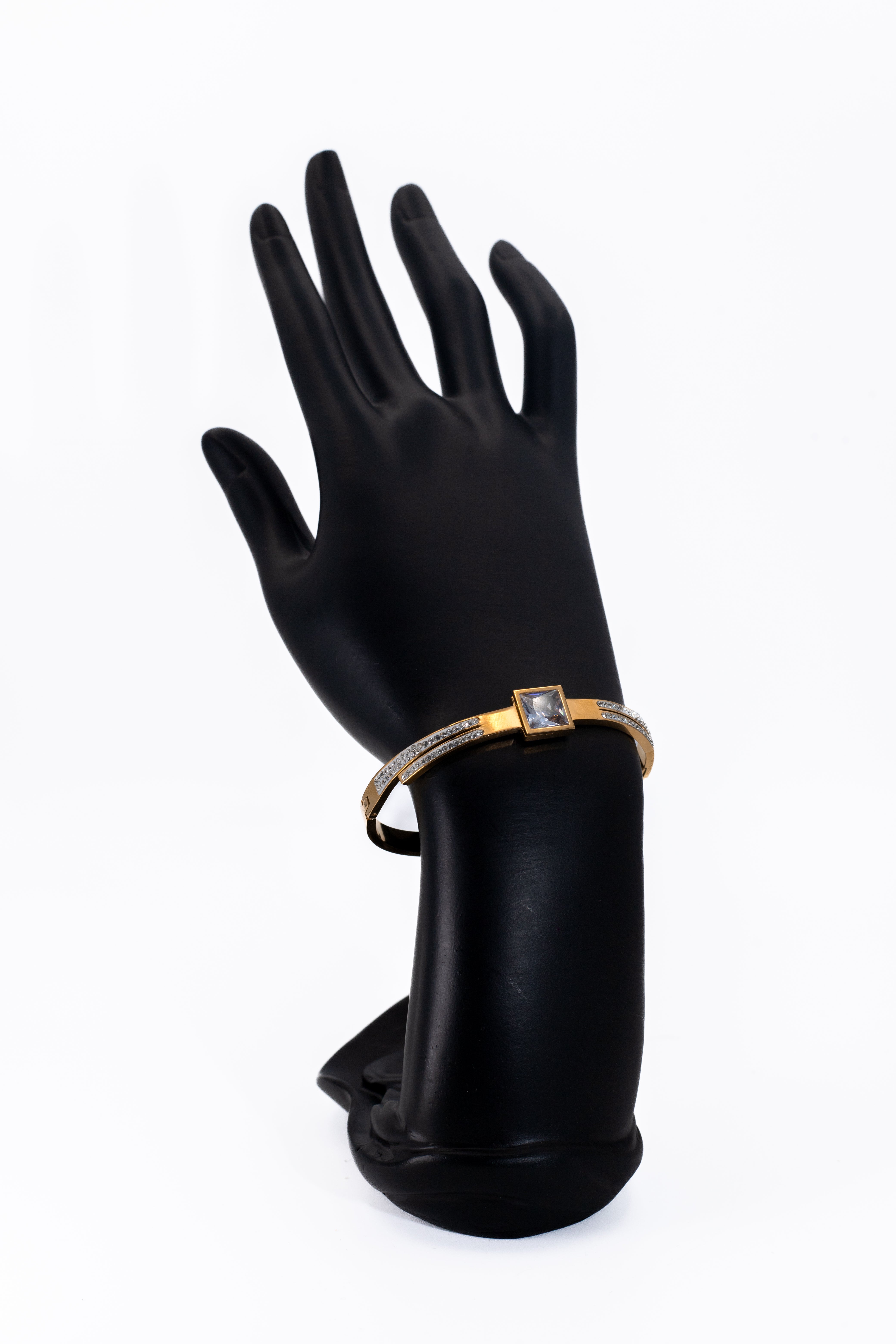 Golden Diamond-Inspired Bracelet