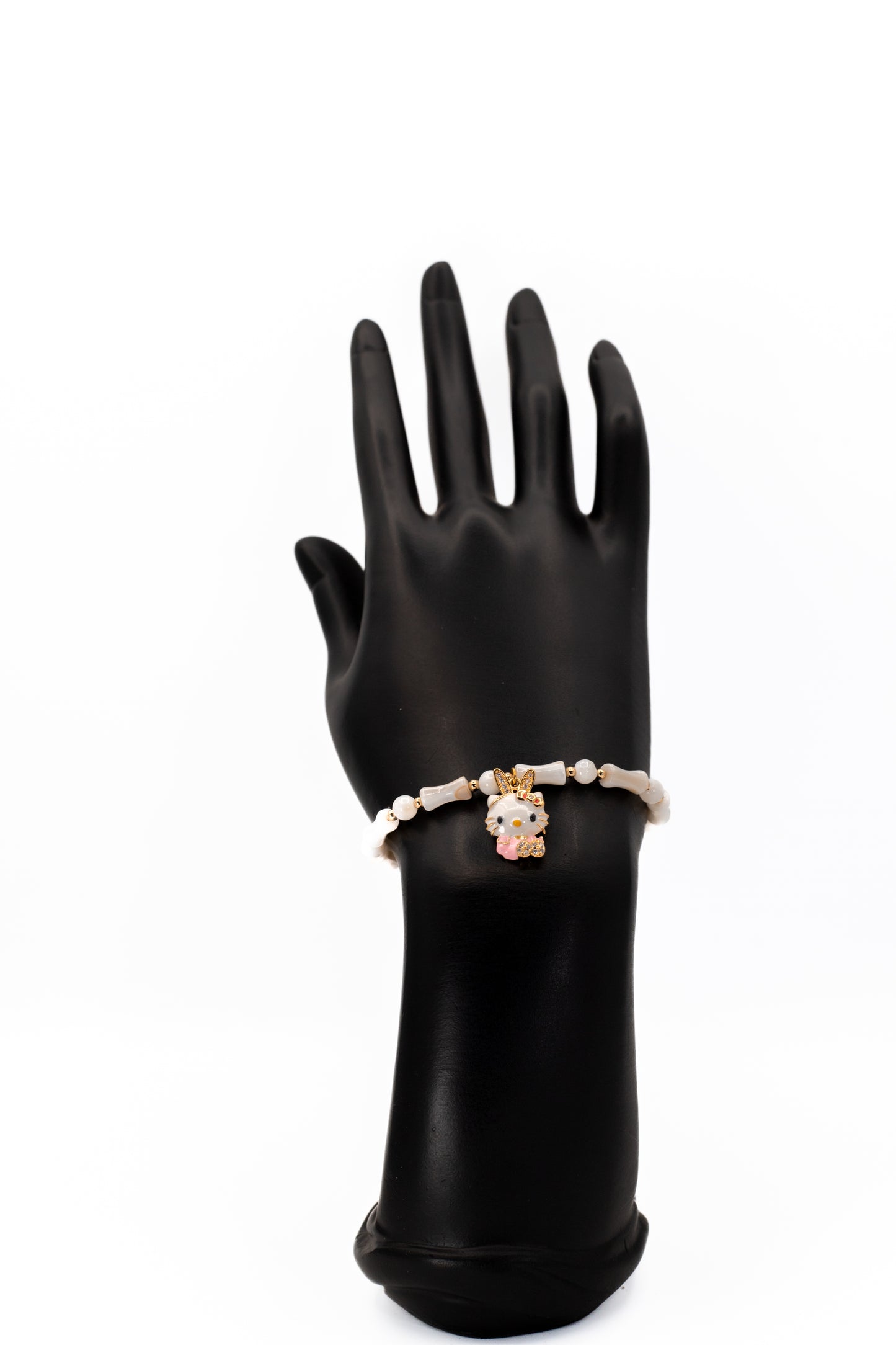 Cute Beaded Bracelet with Hello Kitty / Cat Charm | White Shell Beads