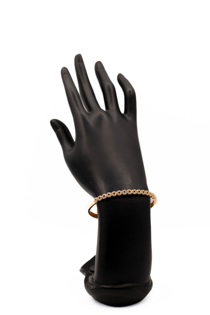 Minimalist Golden Interlocking Link Bangle (Stacking Cuff)