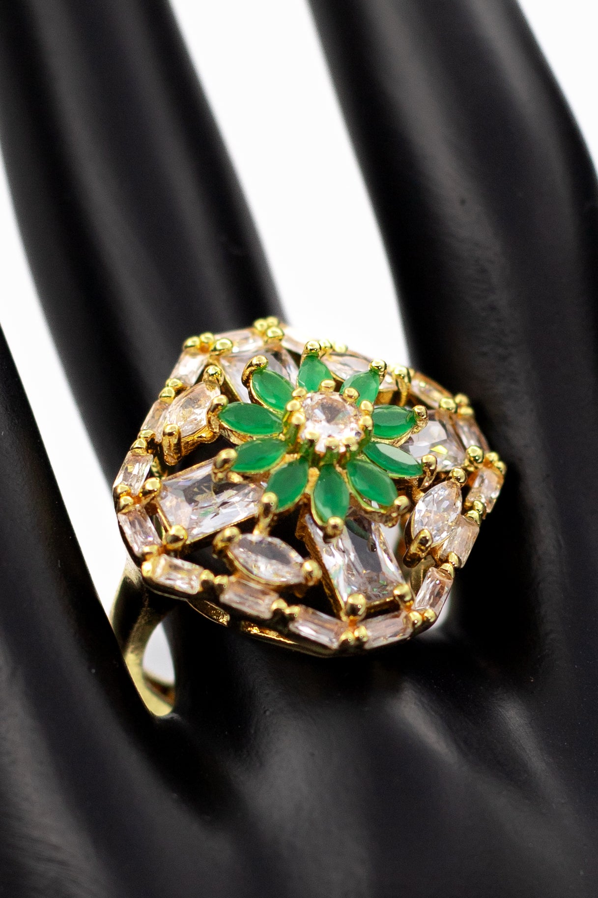 Enchanted Emerald-Green Floral Statement Ring