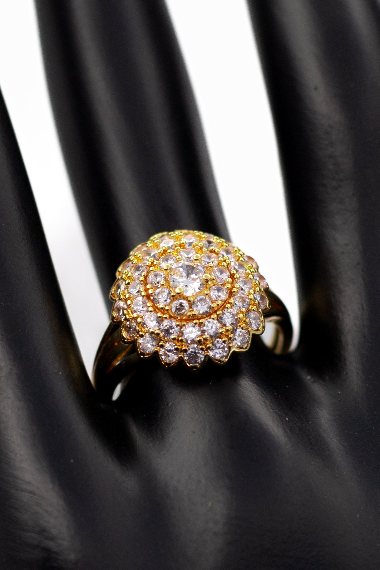 Golden Emerald-Cut Pave Ring (Adjustable)