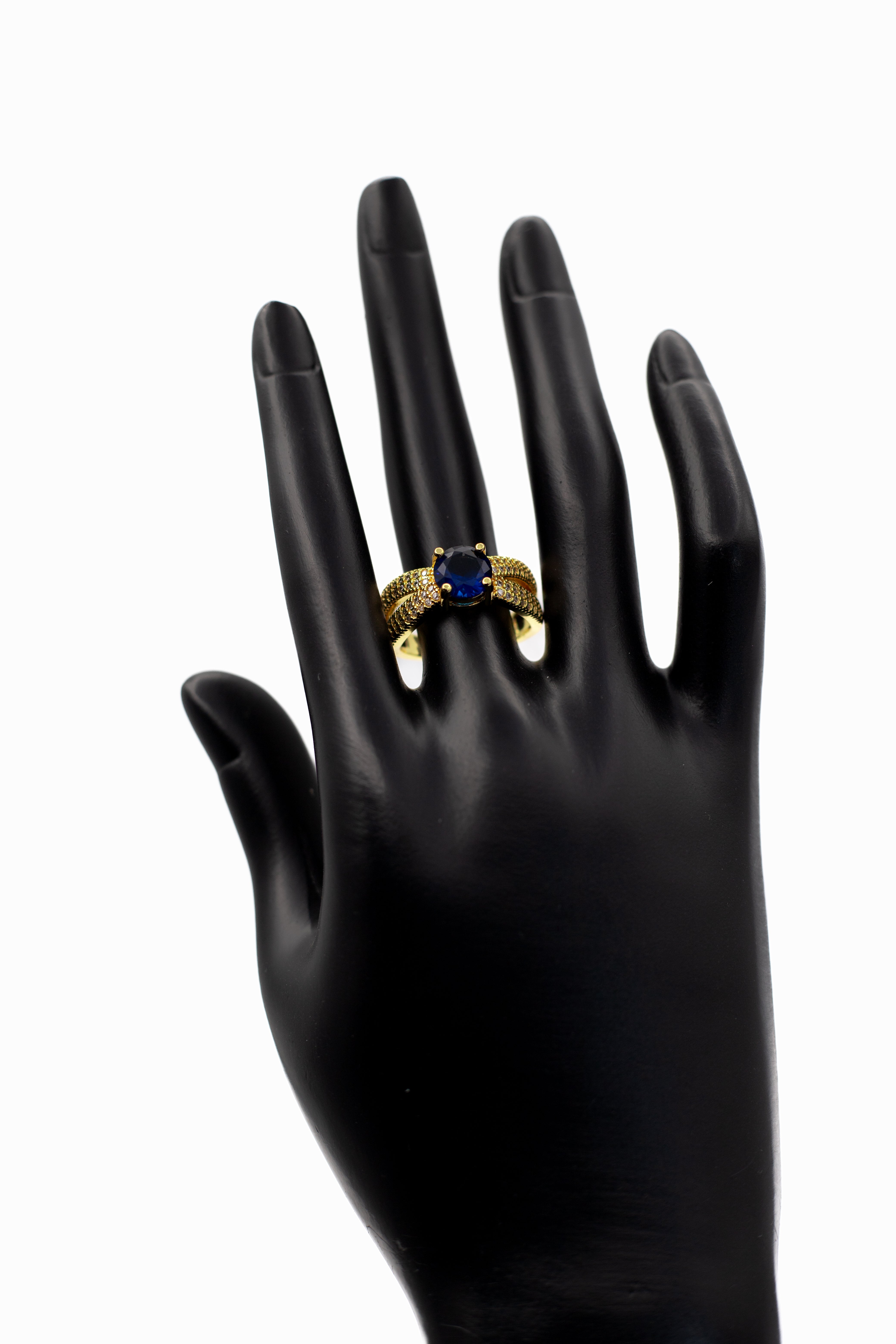 Golden Brilliant Round Crystal Ring (Adjustable)