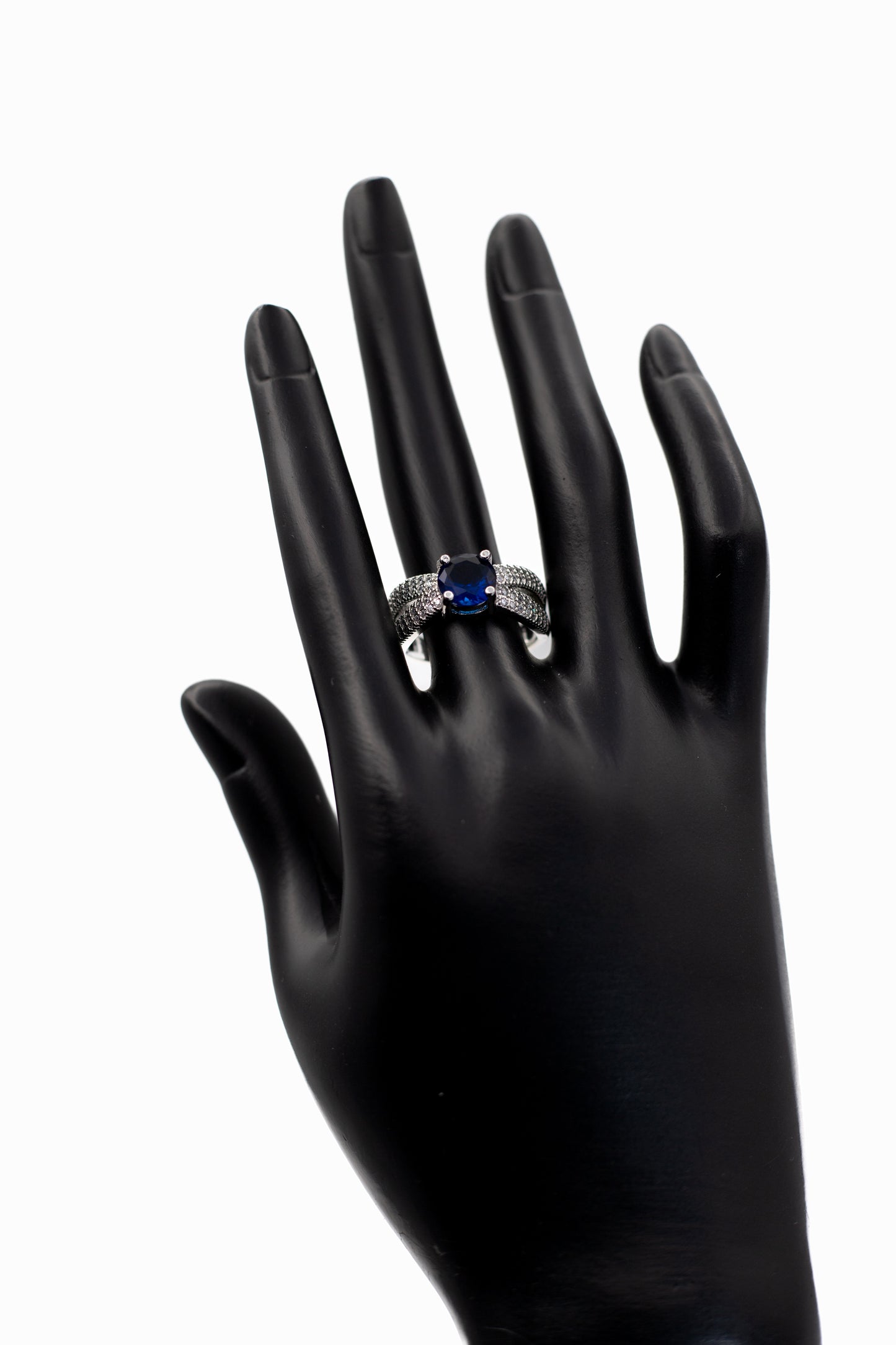 Silver Brilliant Round Crystal Ring (Adjustable)