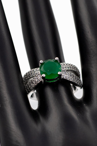 Silver Brilliant Round Crystal Ring (Adjustable)