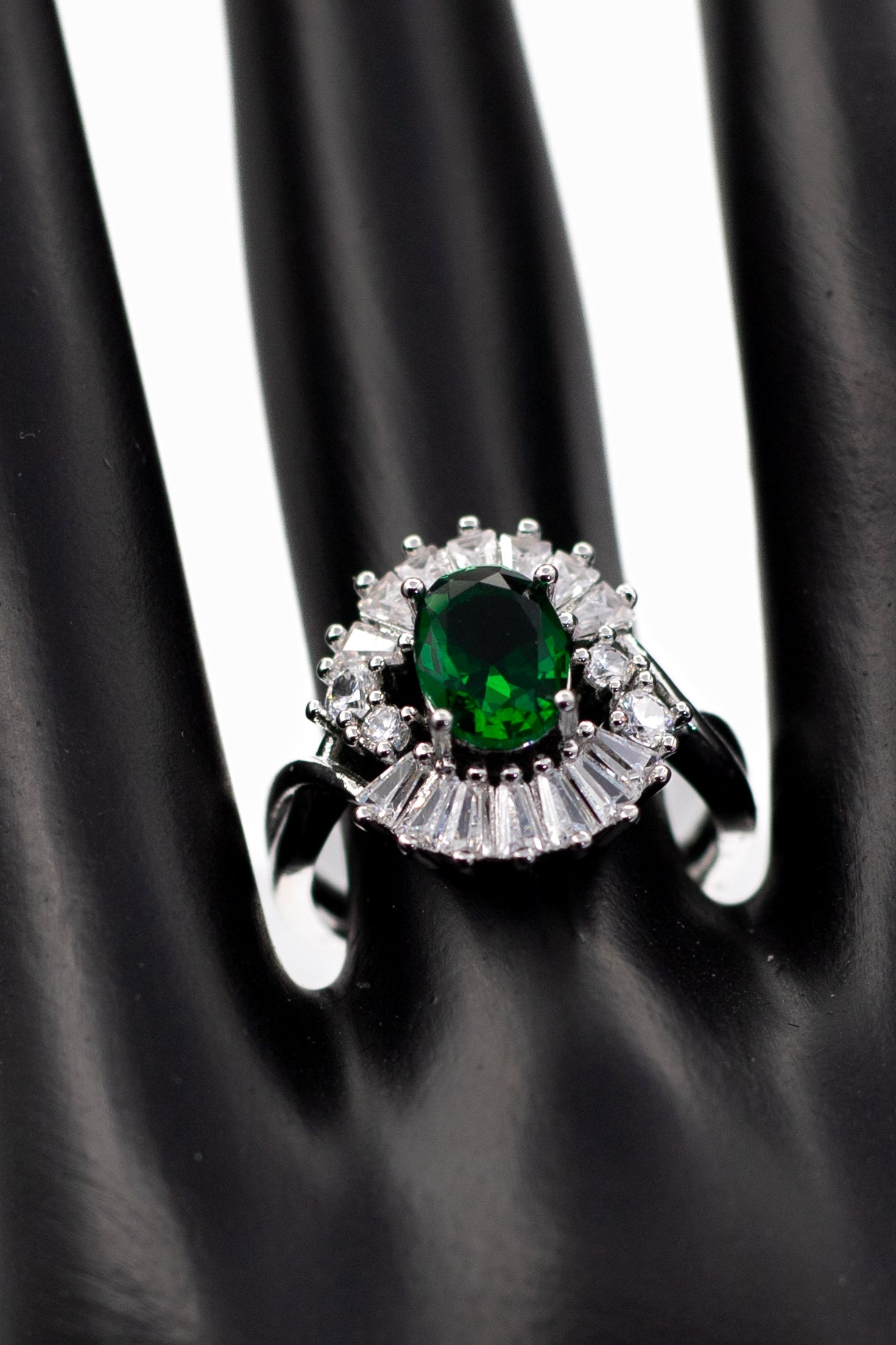 Silver Oval Radiant Crystal Ring (Adjustable)